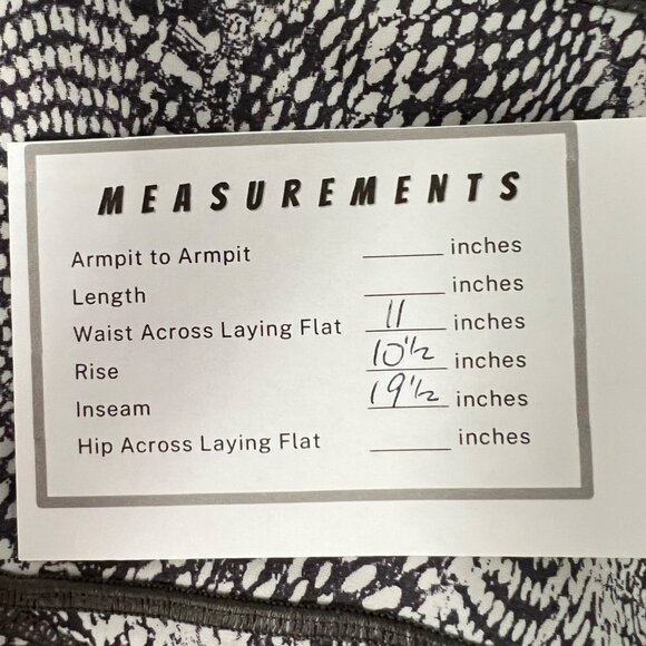 Lululemon Womens In Movement Crop Everlux 19 Swerve Vapor Metal Grey size 4 - Picture 13 of 13